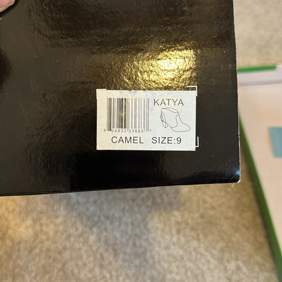 Camel Bucco booties, 9 - Picture 5 of 6